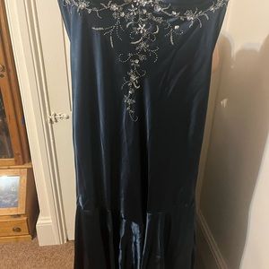 Dave & Johnny by Laura Ryner green cocktail dress